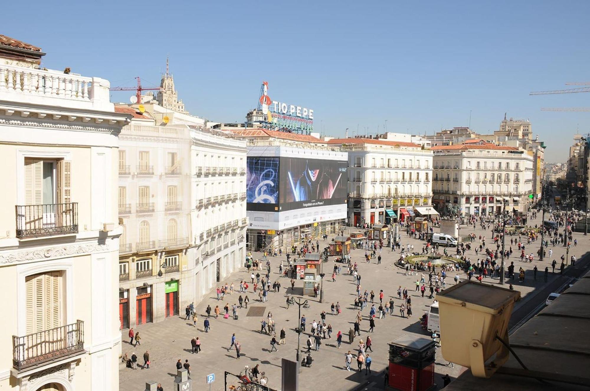 Apartamentos Day Madrid Callao Centro Gran Via Sol Malasana Bagian luar foto