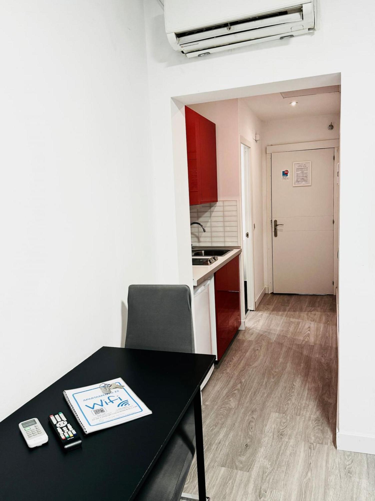 Apartamentos Day Madrid Callao Centro Gran Via Sol Malasana Bagian luar foto