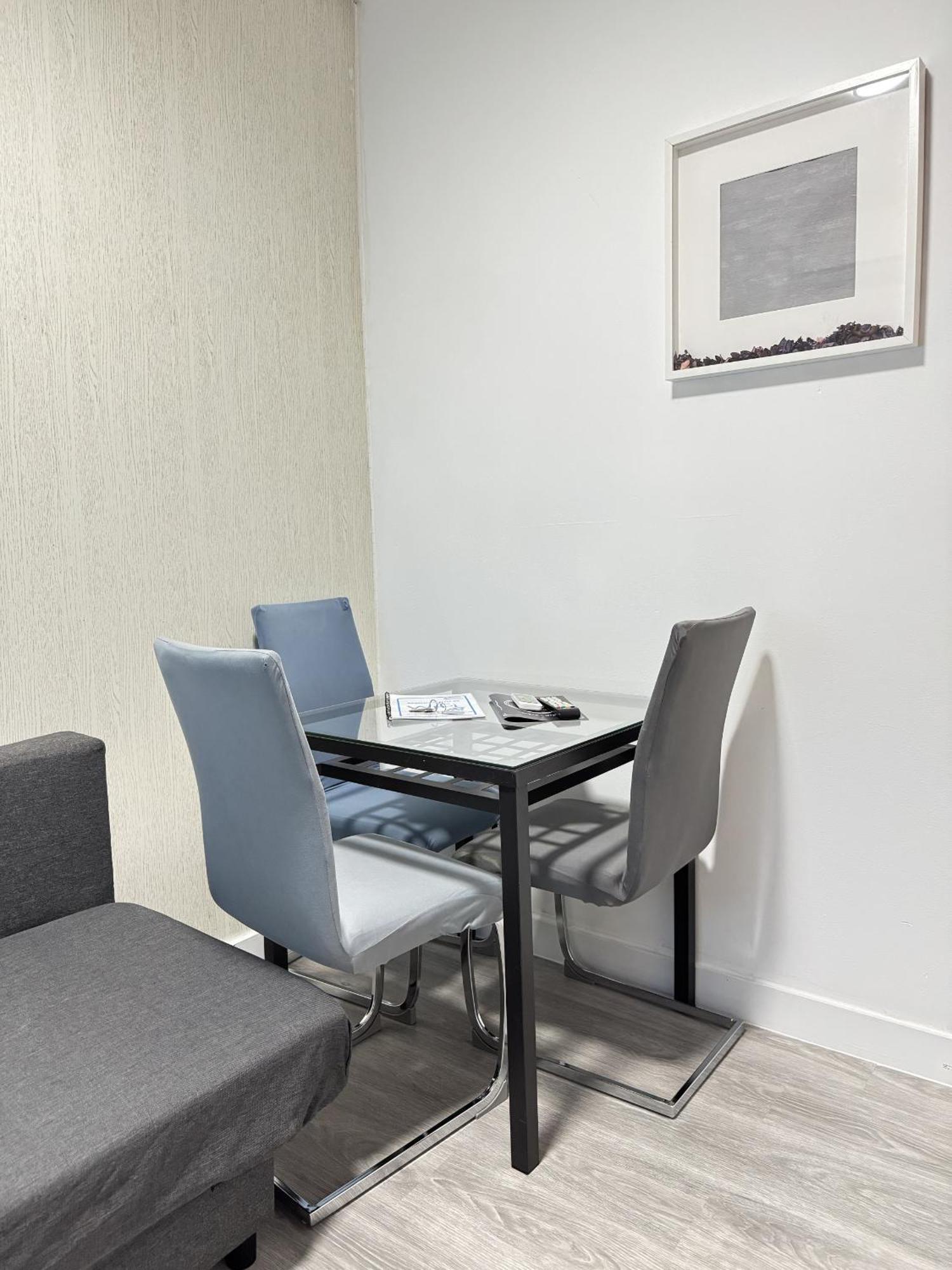 Apartamentos Day Madrid Callao Centro Gran Via Sol Malasana Bagian luar foto