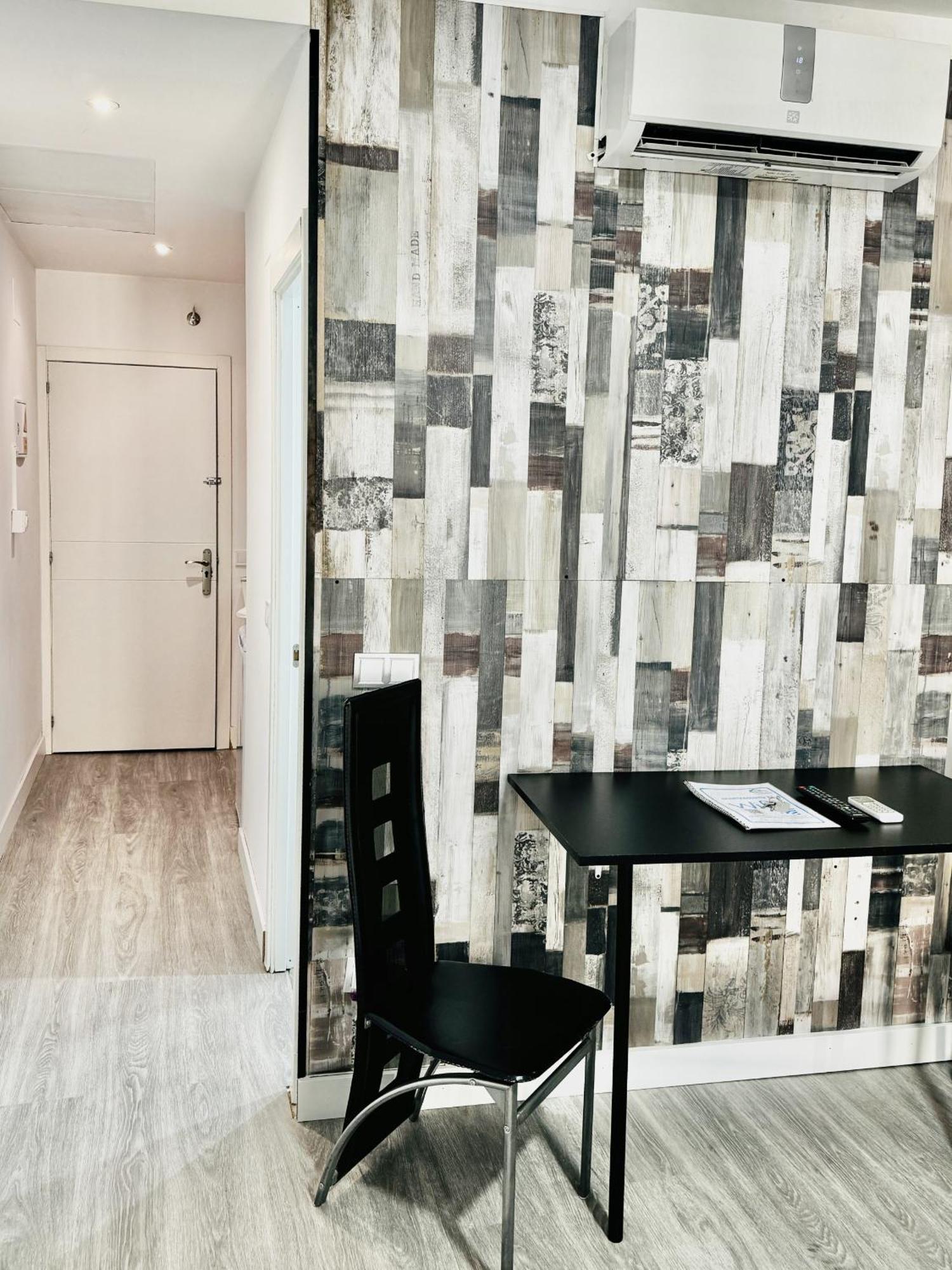 Apartamentos Day Madrid Callao Centro Gran Via Sol Malasana Bagian luar foto